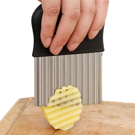 Amazon.com: HTBMALL Crinkle Cutter, Wavy Chopper Knife, Upgraded ...