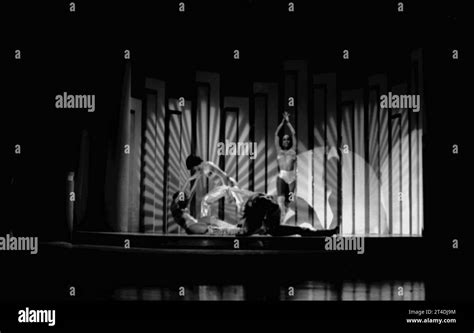 Solid Gold Dancers 的图像结果