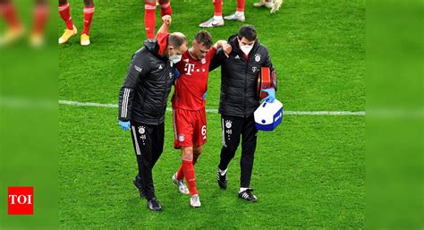 Bayern Munich star Joshua Kimmich out until January after knee surgery ...