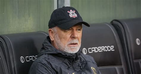 Corinthians na pré-temporada: quando o elenco se reapresenta e quais ...