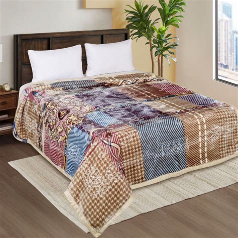YETI WINTER DOUBLE BED DOUBLE LAYERED BLANKET - LIGHT GREY AND BROWN ...