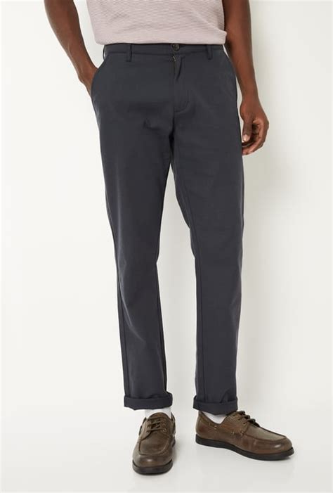 Buy Trousers for Men's Online at Best Prices | Max Fashion