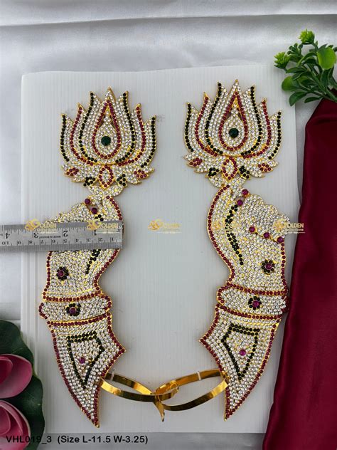 Lotus Hands of Varalakshmi Devi Idol - GoldenCollections VHL-019 ...