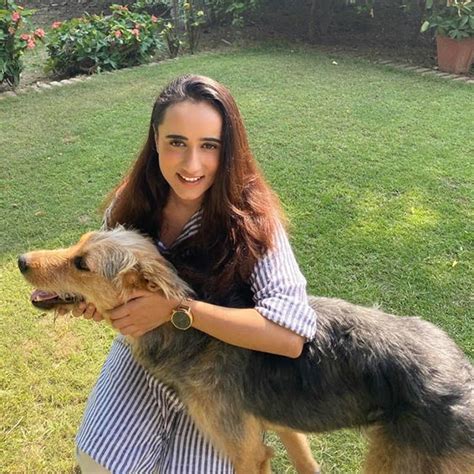 Family Tree - Mental Health Team | Psychotherapy for emotional distress