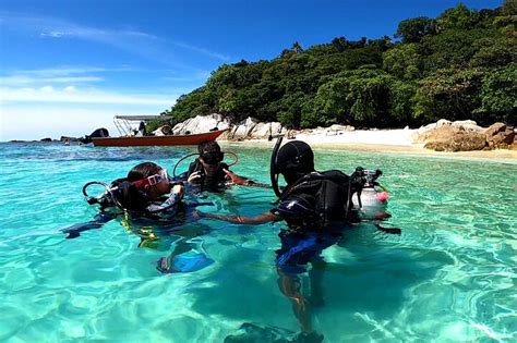 BLUE STAR TRAVEL & TOURS - EXPLORE PULAU PERHENTIAN’S UNDERWATER ...