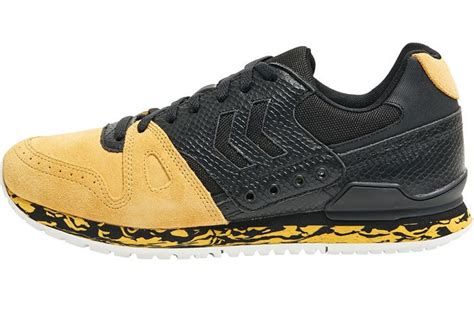 Kartik Aaryan Wore Sneakers Inspired By The Black Adder Snake They Cost ...