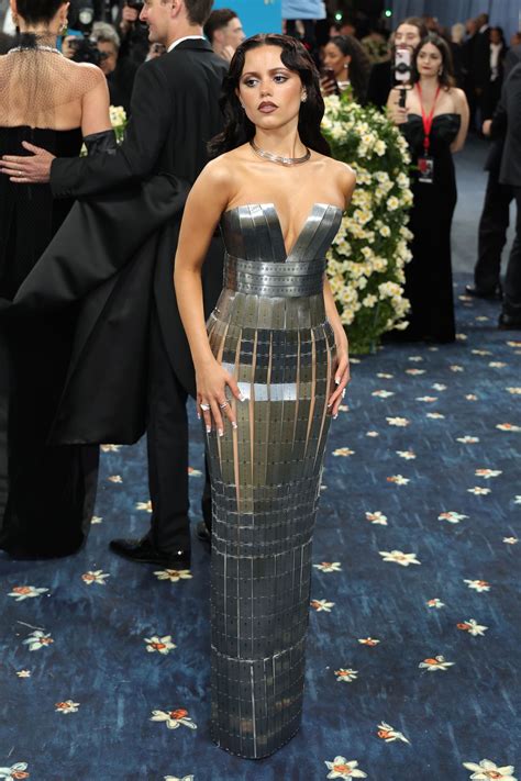 Jenna Ortega's Met Gala 2025 Dress Was Made Entirely Out of Rulers ...