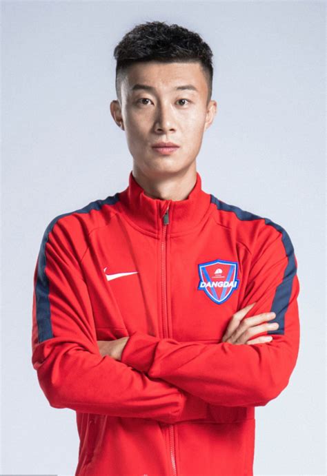 宋健（1992年4月出生的中国足球运动员）_百度百科