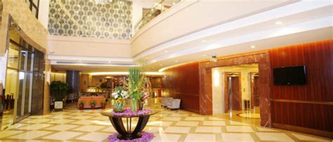 华美达光谷大酒店官方网站 - 在线客房预订