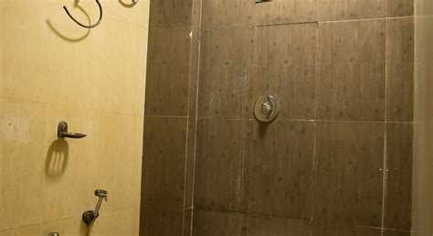 HOTEL ALIBABA (Mumbai) - Hotel Reviews, Photos, Rate Comparison ...