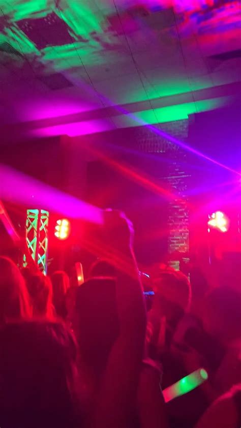 Techno Club Aesthetic 的图像结果