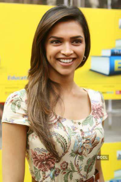 Deepika Padukone at 'Great Wall Of Education' event