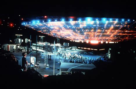 Alien Encounters 的图像结果