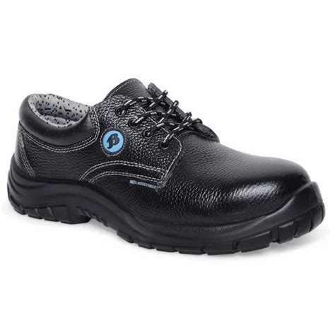 Industrial Safety Shoes - Bata Tigre PVC Safety Shoes Wholesale ...