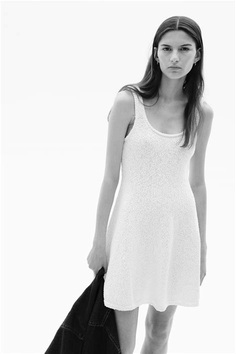 Slub-knit dress - Cream - Ladies | H&M IN