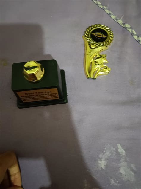 THEPRINTSHINE Customized Shiny Godlen Trophies with Plastic Base Small ...