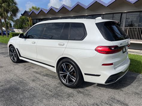 2021 BMW X7