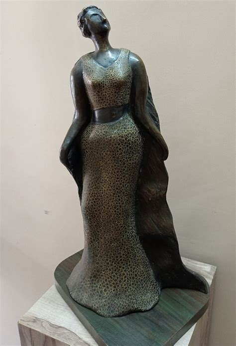 "Victorious": Brown Figurative sculpture by Roy Chandan – ArtZolo.com