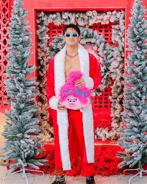 Prince Argel Saycon | Santa’s here 🎅🏽 #starmagicalchristmas2024 Stylist: @ryanviloria25 👓 ...