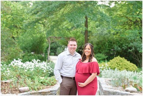 Brittany and Eric | Laurelwood Arboretum Maternity Session in Wayne, NJ