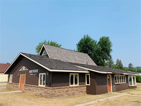 Badger/Greenbush – Pahlen Realty