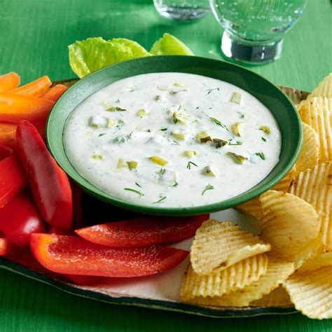 16 Best Sour Cream Dips That Are Rich and Creamy