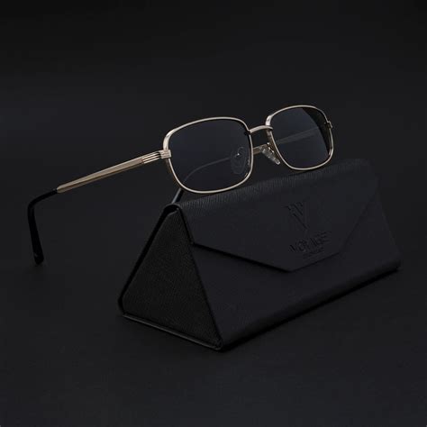 Vesper | Golden Polarized Rectangle Sunglasses (Black Lens - PMG5846)