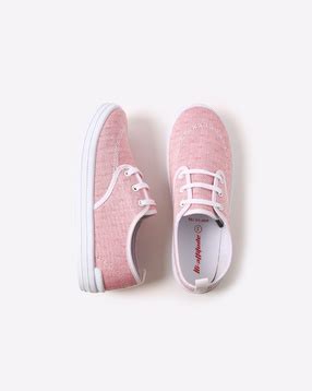 Buy Kids' Footwear & Accessories Online at AJIO