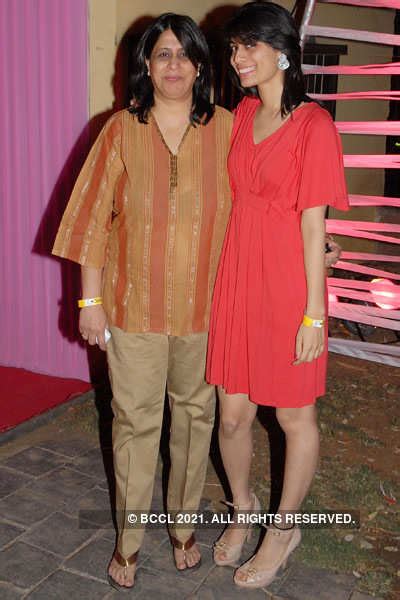 Ashwini Naniwadekar and Pameli Gupta at Saturday night party, held at ...