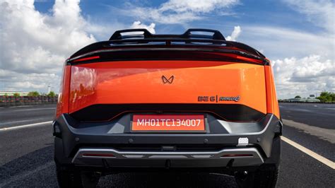 Mahindra Launches the Worlds First Formula E-Themed Special Edition SUV ...