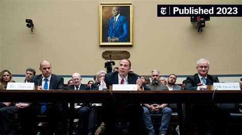 Alien Press Conference 的图像结果