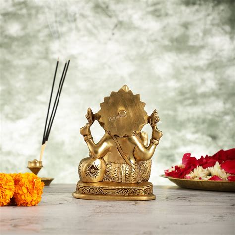 Buy Brass Superfine Handcrafted Lord Ganesha statue - Budhshiv.com