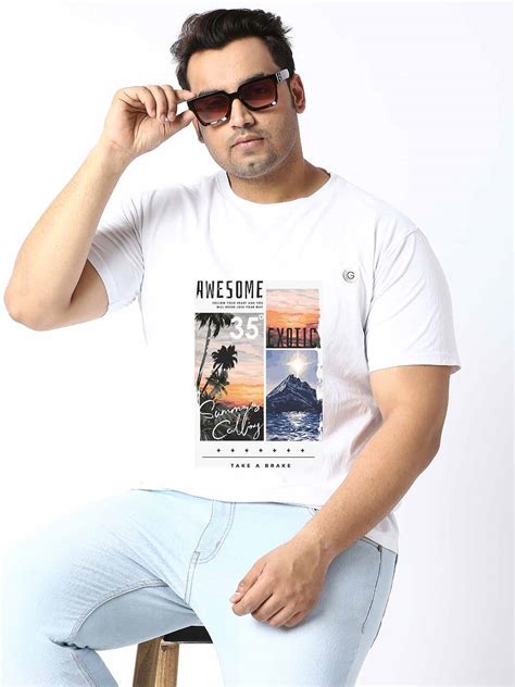 Buy Men Plus Size White Colorful Skull Graphic Printed Round Neck T ...