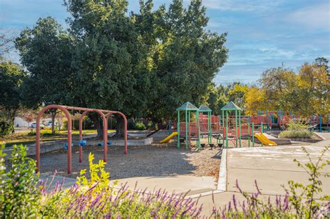 About Downtown Livermore | Schools, Demographics, Things to Do - Homes.com