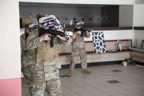 SiVT Training with IVAS Builds Soldier Skills | Article | The United ...