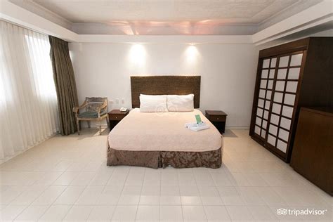 WILD ORCHID BEACH RESORT (Olongapo) - Hotel Reviews, Photos, Rate ...