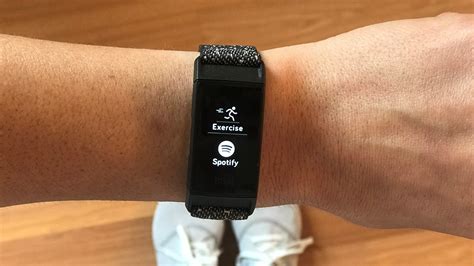 Setting Up Fitbit Charge 4 的图像结果