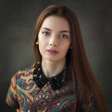 Download wallpaper look, girl, face, background, patterns, sweetheart ...