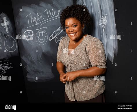 "Community" Season 2 (2010 - 2011) Yvette Nicole Brown Stock Photo - Alamy