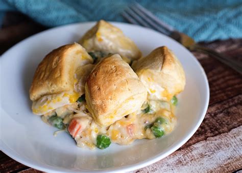Chicken Pot Pie with Biscuits - I Heart Recipes