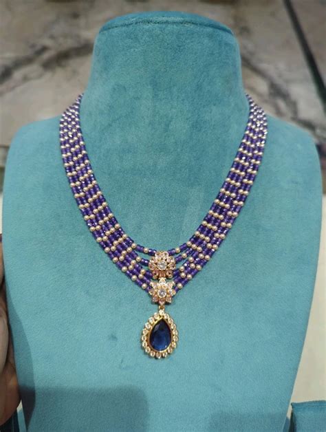 18 Ct Copy Set With Real Beads