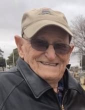 Wilbur G. Galliart - 2021 - Garnand Funeral Home - Garden City