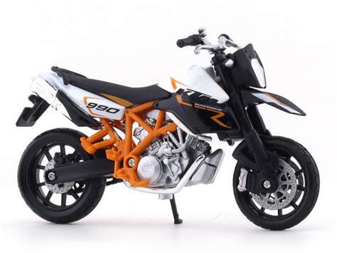 KTM 990 Supermoto R White 1:18 Bburago diecast scale model bike ...