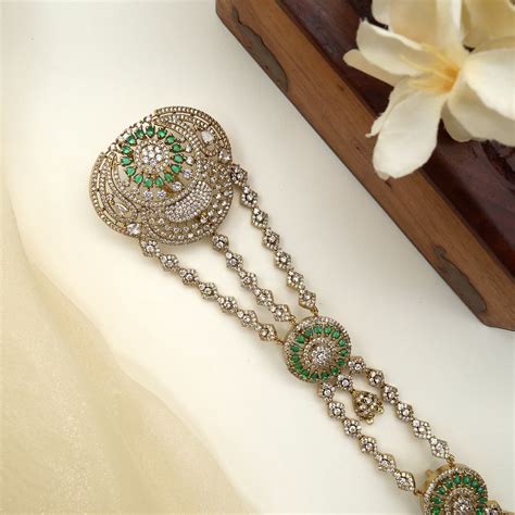 Buy Hair Artificial Flower Bun and Gajra Online in India | Happy Pique