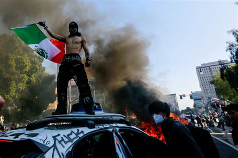 How the Mexican flag became the symbol of the LA protests | The Independent