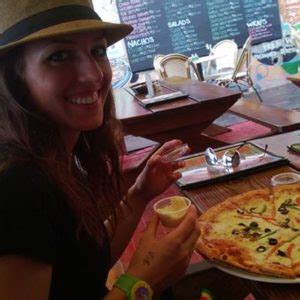 Commmunication at Work 的图像结果