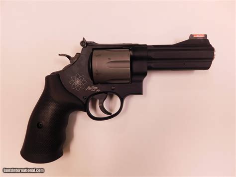 smith and wesson 329 pd