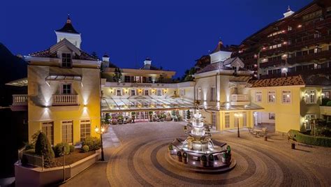 WELLNESSRESIDENZ ALPENROSE (Maurach, Tirol) - Hotel Reviews, Photos ...