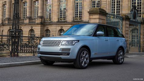 2015 Range Rover Vogue Hybrid | Front