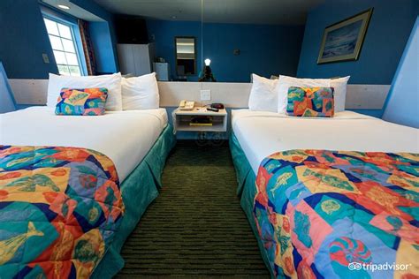 MICROTEL INN & SUITES BY WYNDHAM CAROLINA BEACH - Hotel Reviews ...